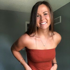 Meet your Posher, Ashley